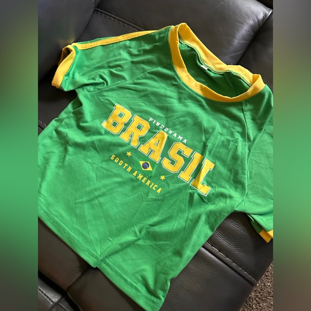 PINDORAMA GREEN YELLOW BRASIL SOUTH AMERICA SHIRT SIZE SMALL CROP TOP USED**